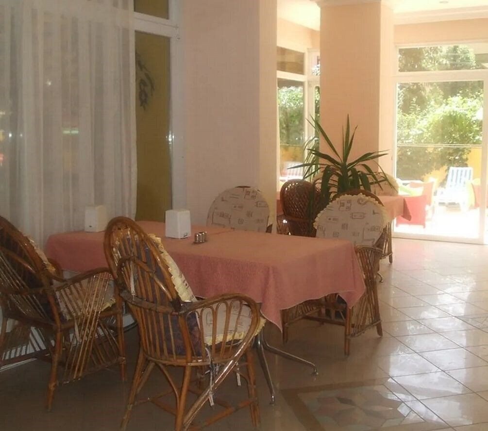 Територія Mirage Apart Hotel 3*